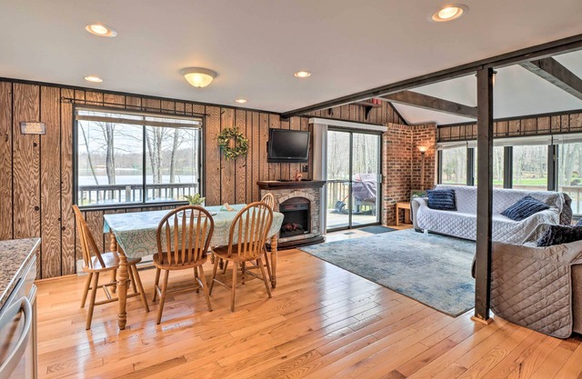 Pocono Lake Home w/Fire Pit: Walk to Ski Hill!