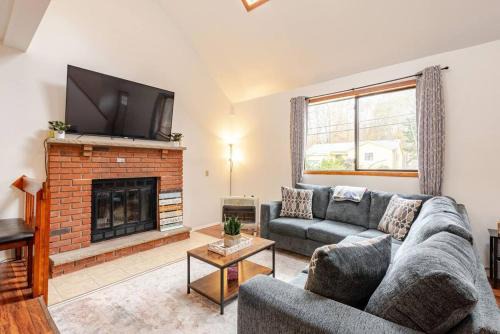 Poconos Chalet