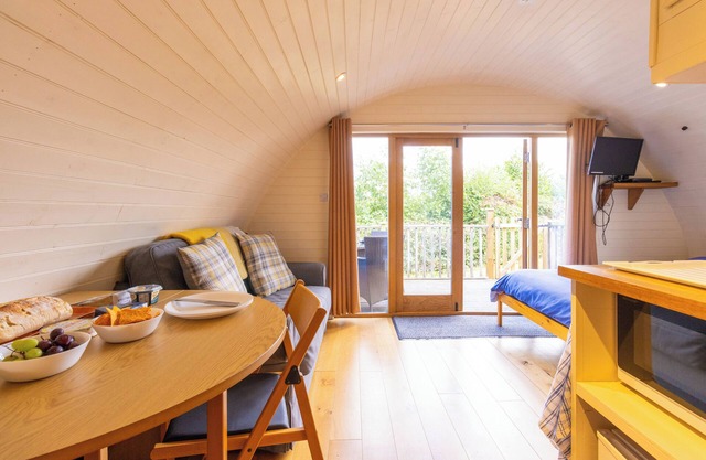 Pod3 Otter Powys River Glamping Pods Builth Wells Wales