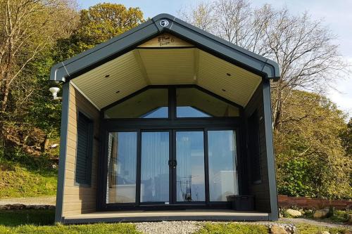POD4 Family Glamping with seaview & Wi-Fi