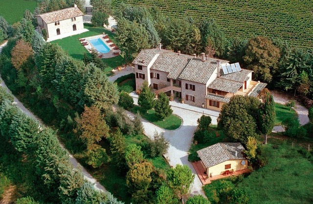Podere Caldaruccio La Pineta - Cottage Umbertide