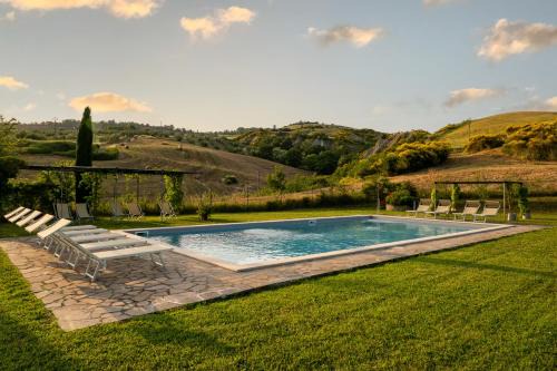 PODERE COLLELUNGO 14, Emma Villas