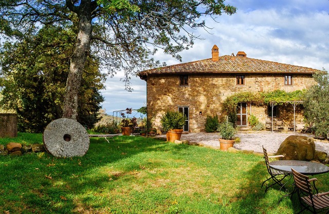 Podere Villole All Apartments Package Welcome to the heart of Tuscany.