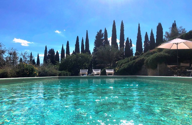 Poggio Corsucci.Panoramic mansion with swimming pool between Florence and Arezzo