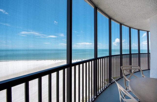 Pointe Estero Beach Resort