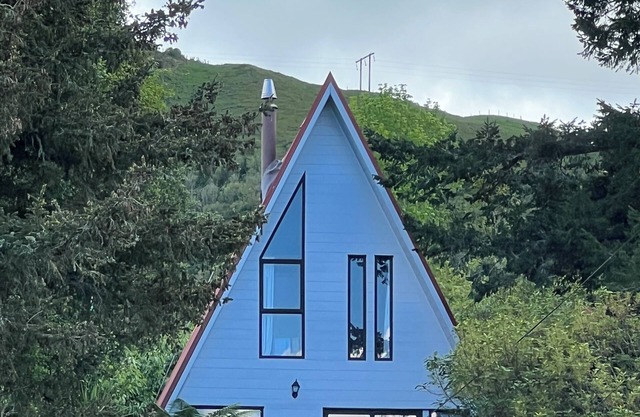 Pointy Bird, Tranquility, rejuvenating & intimate, n