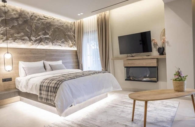 Polyzos Luxury Suites Meteora #7 - Adults Friendly