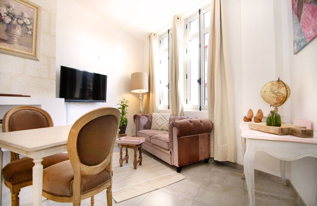 Pompidou Residence – apt 102 Vintage