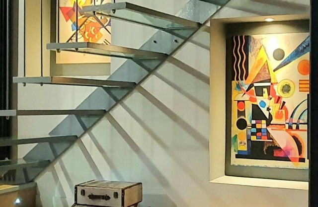 Ponte Milvio Luxury House offers 5 STAR spaces, furnishings, services and comfort.