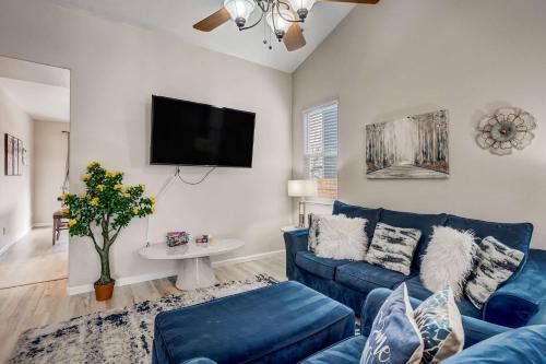 Pony Meadows Family Escape with BBQ & Workspace