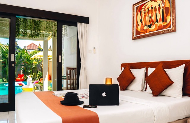Pool Access! Cozy 1BR Guest House in Kuta