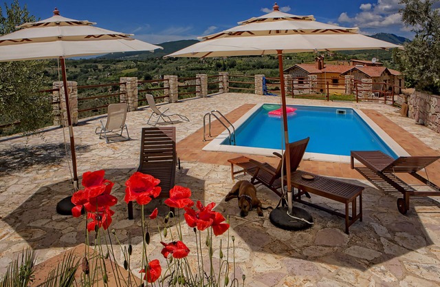 pool and breathtaking view on Roman countryside