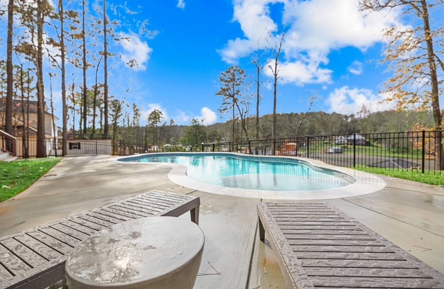 Pool, Firepit, Game Room, Peaceful Oasis & Views!