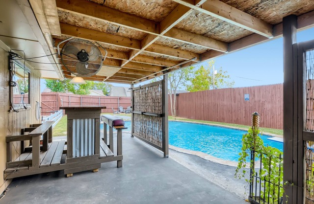 Pool house in Wylie, TX 10min. from George Bush Turnpike