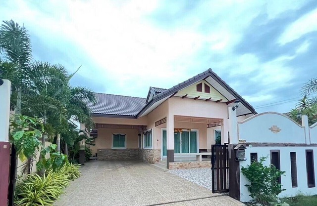 Pool Villa 5 Minute to The Beach 4 Bedrooms