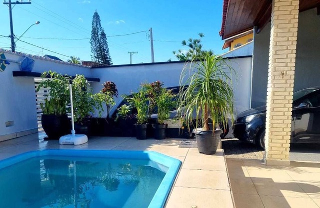 Pool, WiFi, 3 bedrooms (1 suite), air