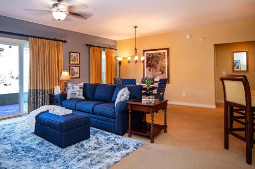 Poolside Condo w patio near hot tub 5112P1