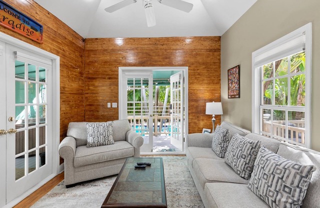 Poolside Hide-Away @ Palm Gardens offered by Rent Key West Vacations