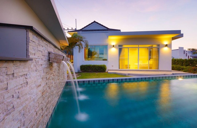 Poolside Hideaway Villa S126