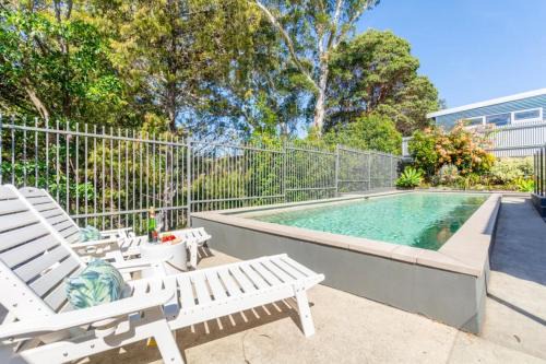 Poolside Oasis by Experience Jervis Bay