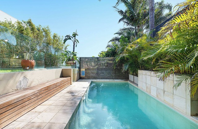 Poolside Paradise ~ North Bondi ~ Entire House ~ Pool ~ Private Garden