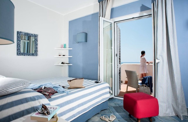 Porpora Apartment with sea view located inside the Residence le Ruve Bianche with swimming pool and private beach