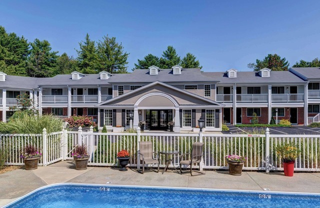 Port Inn & Suites Kennebunk, an Ascend Collection Hotel