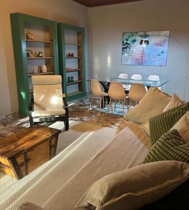 Porta Vescovo Apartment Stylish close to downtown