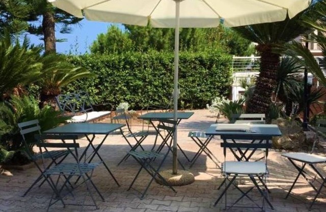 Portion of villa with garden in Grottammare