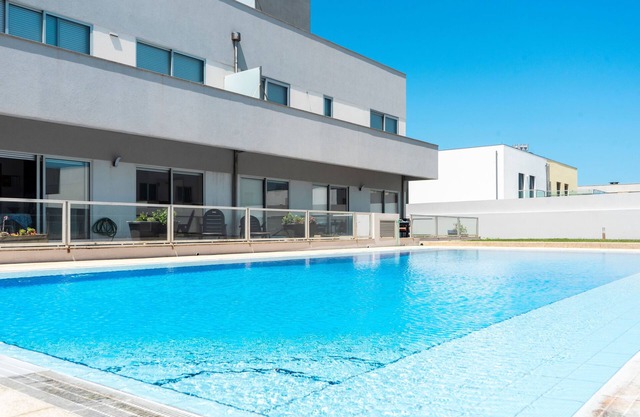 Porto city and beach apartment