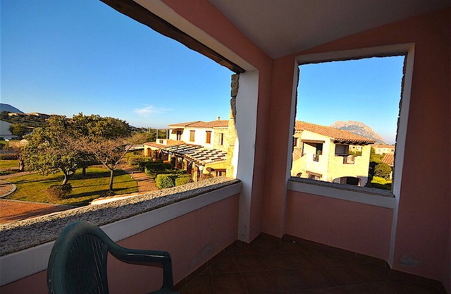 PORTO SAN PAOLO APARTMENT 500 M FROM THE BEACH WITH SOLARIUM