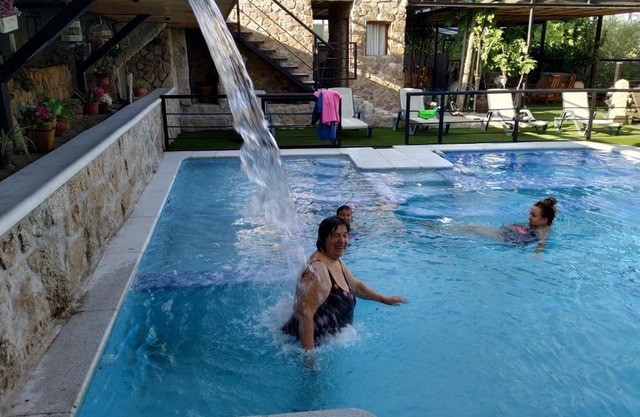 Posada Rural SPA Granja LA TEJERA de Lozoya