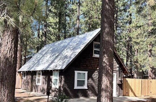 Postmasters Cottage 2bdr w/hottub