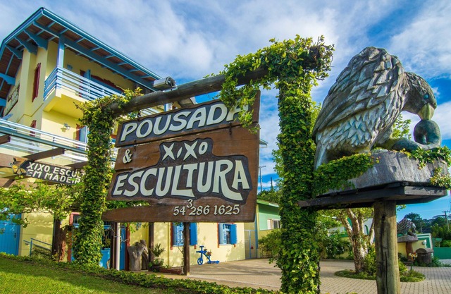 Pousada Xixo Escultura