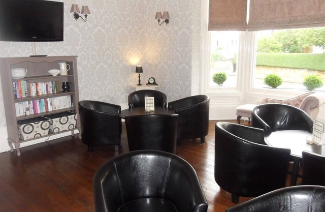 Powys Lodge