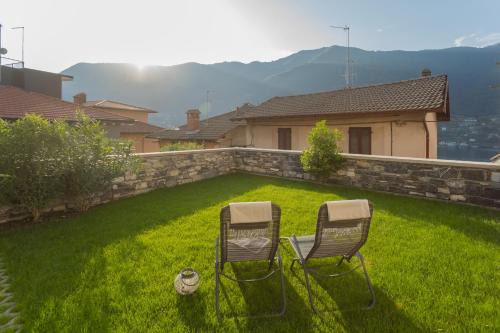 Pozzo Vertical Apartment with garden and parking by Rent All Como