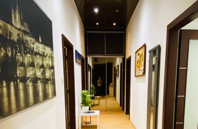 Prague Service Apartment - Central Square Location