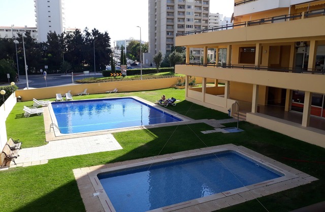 Praia da Rocha - T1 - Swimming pool - Beach at 300m