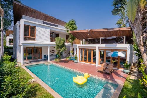 Pranaluxe 3 Bedroom Pool Villa C2