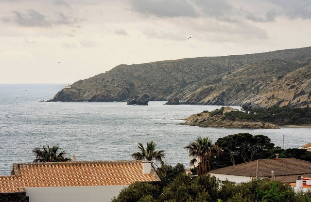 Precioso Apartamento en Cadaques con Esplendidas Vistas AL MAR y Wifi