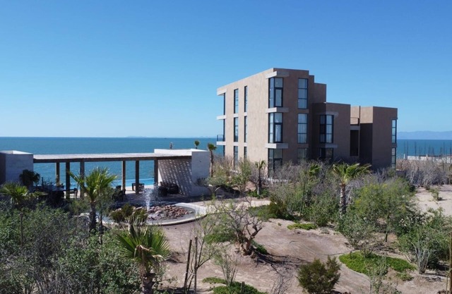Precioso Condominio en Bahía de Kino. Frente al mar. totalmente equipado. NUEVO!