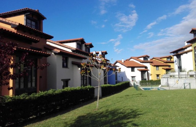 Precioso duplex con piscina y vistas