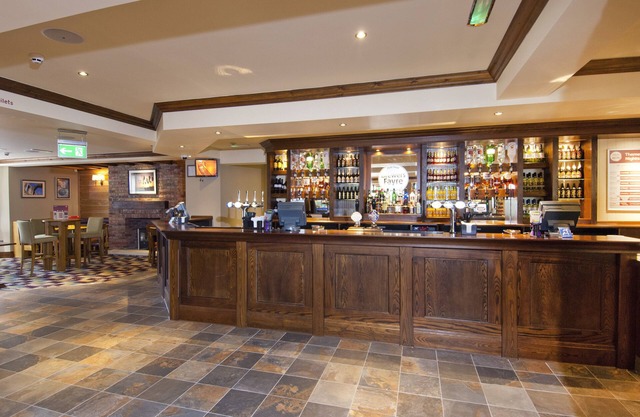 Premier Inn Glastonbury