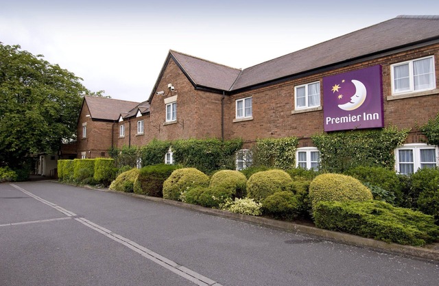 Premier Inn Lichfield North East - A38