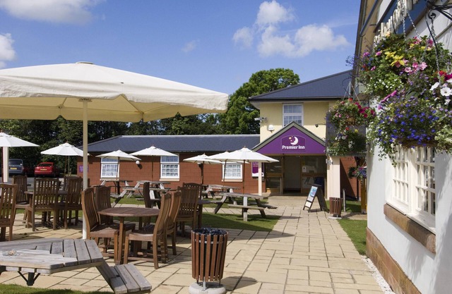 Premier Inn Shrewsbury North - Harmer Hill