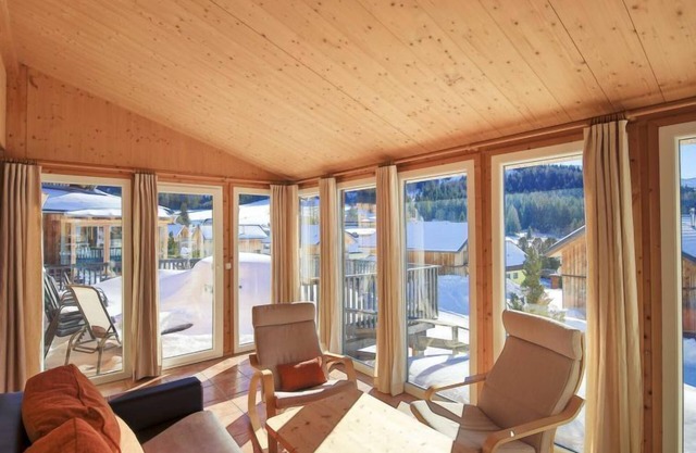 Premium #14 mit IR-Sauna by Interhome