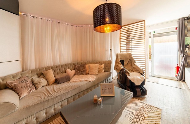 Premium apartment with bubble bath
