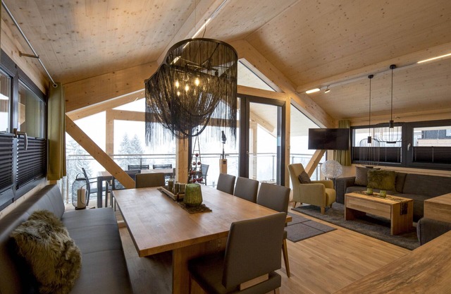 Premium Chalet # 06 with sauna & outdoor whirlpool