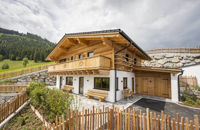 Premium chalet with sauna next to the ski slope
