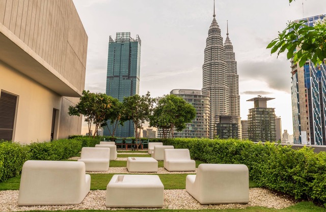 Premium Designer Suites KLCC | The Mews by Himmel